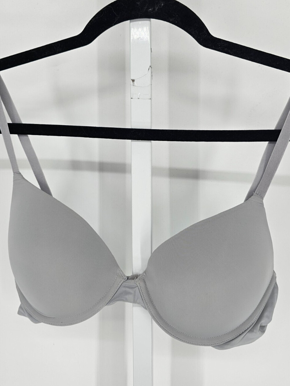 SO Intimates Womens Sz 36B Padded Push Up Bra Solid Gray